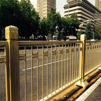 云南大理 公路安全衛士——金屬京式護欄的應用與價值